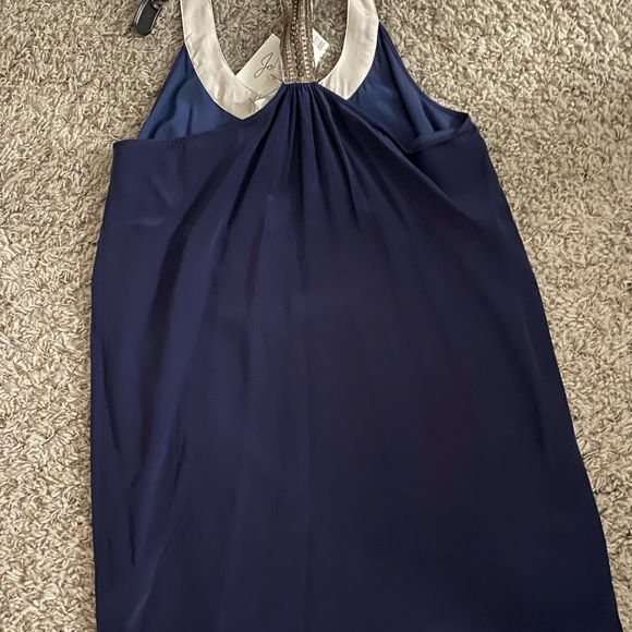 Dress - Picture 3 of 5